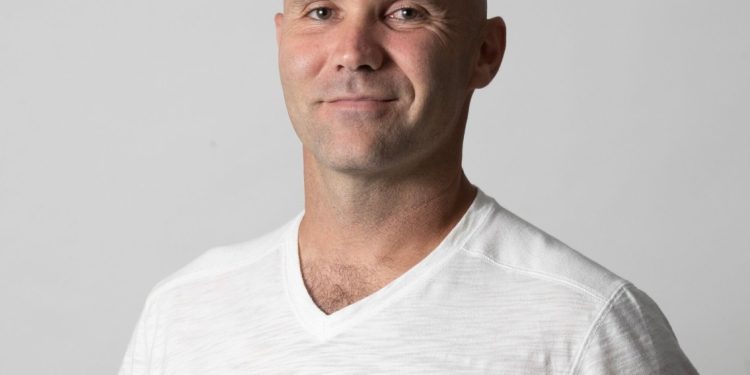 Sauron, la startup de seguridad doméstica de alta gama para clientes «super premium», saca un nuevo CEO de Sonos