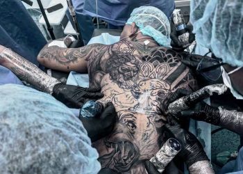 Michael Morales sorprende con 'gigante' tatuaje mitológico antes de volver a UFC