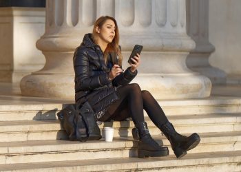 ¿Te preocupa que espíen tus llamadas? Instala esto sin pensarlo dos veces