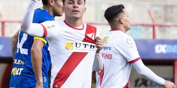 Interés de Platense por Héctor Bobadilla, sujeto a lo que decide Cerro – Fútbol