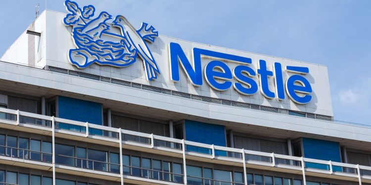 Cómo Nestlé mantiene vivas marcas icónicas en un consumidor que cambia