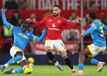 El United se frenta ante los “Wolves” con Enso González entre los suplentes – Fútbol de la Premier League