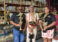 Trophy Stall ofrece réplicas de los campeones de KFC Goodwill Football
