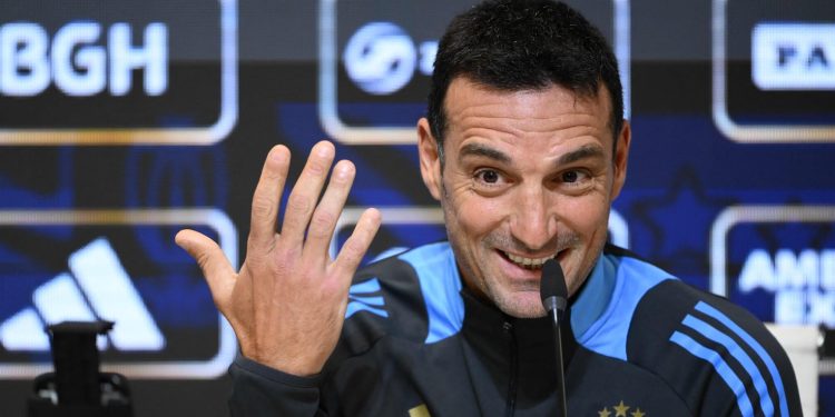Scaloni pone en duda la Finalísima