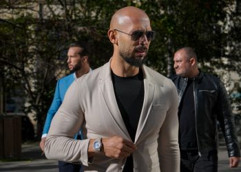 Andrew Tate pierde la pelea de regreso en Dubai mientras crece la presión sobre Starmer para que lo extradite al Reino Unido