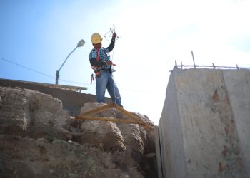 Fijación excede criterios técnicos y sube más de lo aconsejado, afirma analista