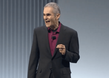 La respuesta de Google a la carrera armamentista de la IA: promover al hombre detrás de su tecnología de centro de datos