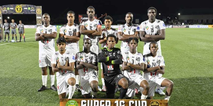 Santos asegura la victoria mientras la copa Súper-16 avanza a los cuartos de final