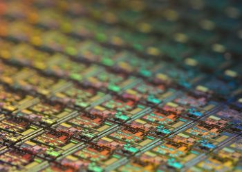 Apple en conversaciones iniciales para ensamblar y empaquetar chips de iPhone en India