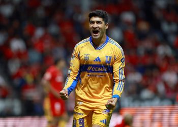 El nombre que se acercó Quinteros a la CD de Independiente como posible refuerzo :: Olé