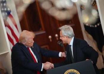 El acuerdo de chips Nvidia de Trump amenaza la seguridad nacional de EE. UU. y cede la ventaja de la IA