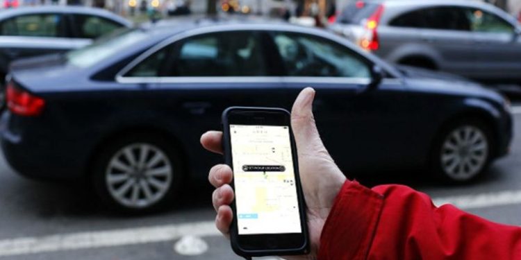 PMT de Guatemala evalúa taxis regulares por aplicaciones y prevé coordinaciones en el 2026