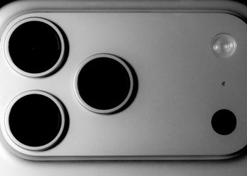 Apple elimina silenciosamente los retratos en modo nocturno en el iPhone 17 Pro, dejando a los usuarios desconcertados