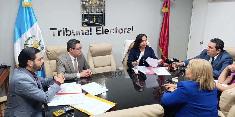 Planilla 2 afirma que no cuenta con financiamiento para hacer campaña