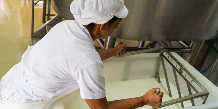 Panamá presentará propuesta a Costa Rica para intentar destrabar controversia comercial