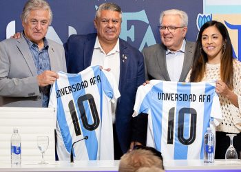 la influencia de Javier Faroni en los negocios culturales de Chiqui Tapia