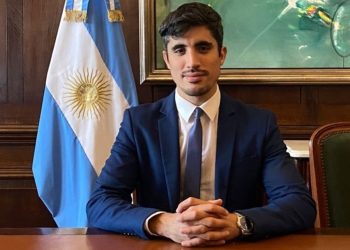 El Gobierno desplazó a un diplomático argentino de la Embajada en Siria por darle «me gusta» a un posteo que pedía «fuego para Israel»