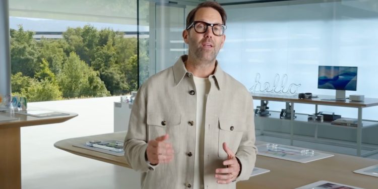 Gruber: los empleados de Apple están «aturdidos» por la partida de Alan Dye