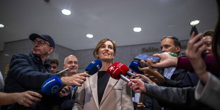 El choque con las CC.AA. y las huelgas sanitarias marcan un polémico año para Sanidad