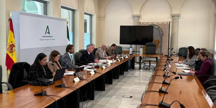 Andalucía ultima con Universidad, empresas e instituciones la candidatura a la Agencia Estatal de Salud Pública