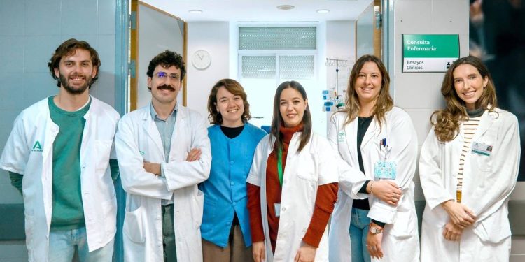 Dos pacientes del Hospital Virgen del Rocío, primeros a nivel mundial en probar un fármaco para una rara patología