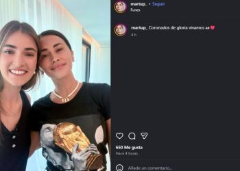 La remera de Antonela Roccuzzo que hizo alusión al día más feliz del fútbol argentino :: Olé