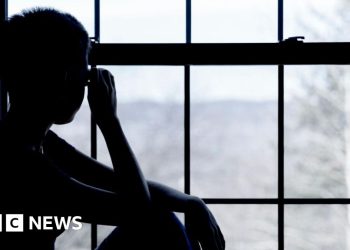 La estrategia contra la pobreza infantil promete acabar con el número de niños que viven en B&B