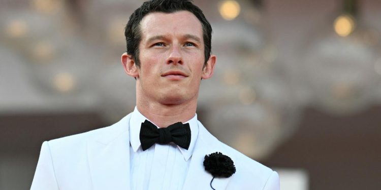 Las casas de apuestas se equivocan con Callum Turner.