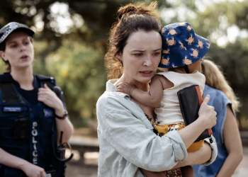 Cómo ver 'La familia de al lado' *GRATIS*