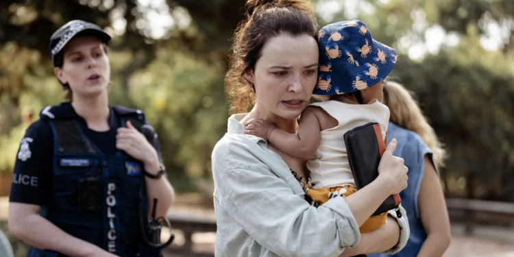 Cómo ver 'La familia de al lado' *GRATIS*