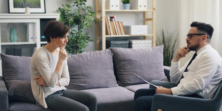 Cómo bajar el cortisol con la Terapia Cognitivo-Conductual