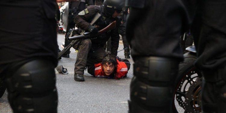 Un juez federal declaró la nulidad de los protocolos antipiquetes de Patricia Bullrich