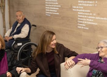 Las pequeñas residencias de mayores se ponen a punto para pasar la 'ITV' de calidad en Madrid