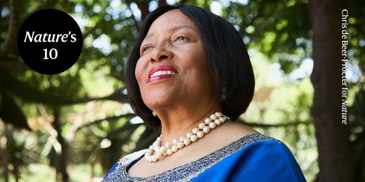 El primer tratado mundial contra una pandemia y la mujer que lo hizo realidad