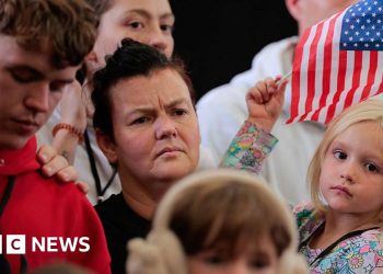 Encuentran a kenianos trabajando ilegalmente en un centro de solicitudes de asilo de Estados Unidos en Sudáfrica