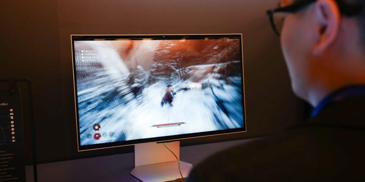 El nuevo monitor 6K de Samsung puede proyectar en 3D sin necesidad de gafas, pero este modelo es más impactante