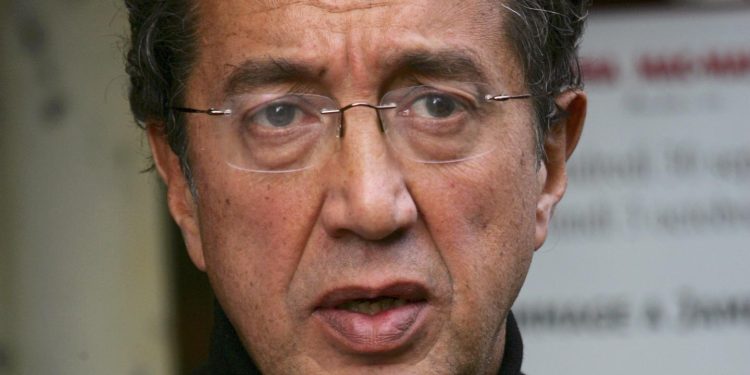 La muerte de Claude Berda, le B d'AB Productions et papel de emisiones para la juventud de los años 1990