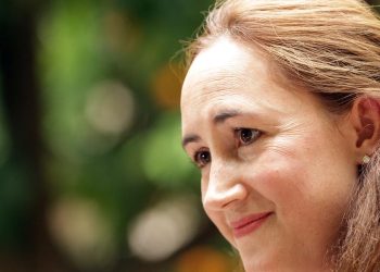 Mort de Sophie Kinsella, la actriz de la saga «Confessions d'une accro au shopping», de 55 años