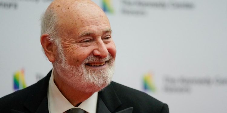 Rob Reiner, el realizador de «Cuando Harry se encuentra con Sally», «Stand By Me» o el bis de «Misery», está muerto hace 78 años.