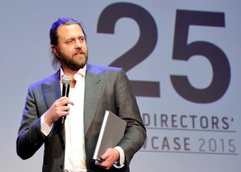 El director de '47 Ronin' declarado culpable de defraudar a Netflix por 11 millones de dólares