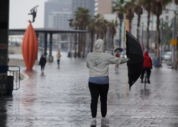 Israel se prepara para la tormenta Byron, pero no todos los ciudadanos recibirán ayuda | Conflicto Israel-Palestina Noticias