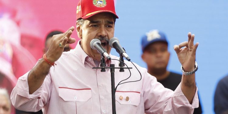 Maduro apela al diálogo con EEUU «sobre la base del respeto» entre críticas a la oposición venezolana
