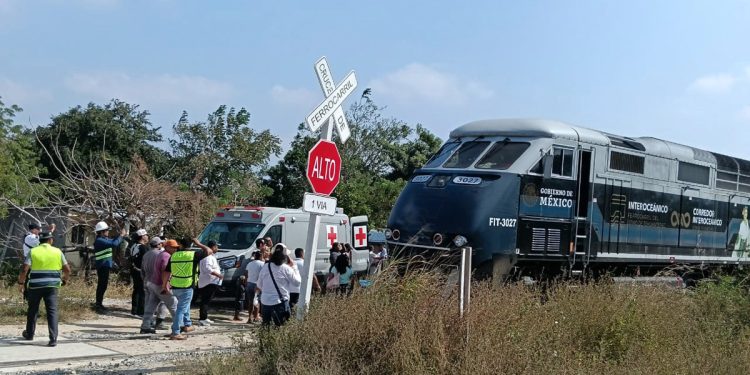Descarrilamiento de tren Interoceánico en el sur de México deja 13 muertos y cerca de 100 heridos