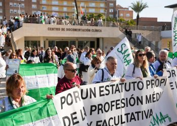 CESM, SMA, MC, AMYTS, OMEGA y SME trabajarán conjuntamente para conseguir un Estatuto Marco para los médicos