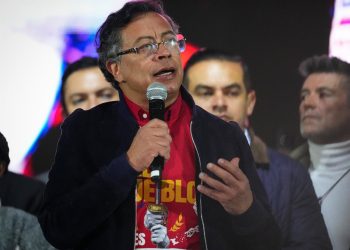 Petro «sabe» que «Trump bombardeó una fábrica en Maracaibo», Venezuela, y la vincula al narcotráfico del ELN