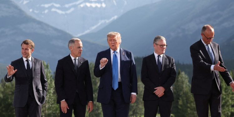 La estrategia de seguridad nacional de Trump nombra un nuevo enemigo: los liberales europeos