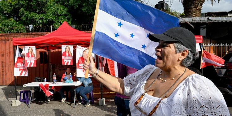 ¿Por qué Trump de repente está tan obsesionado con Honduras?
