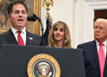 La donación de 6.250 millones de dólares de los Dell a nuevas cuentas de Trump puede ser un auge para las donaciones directas