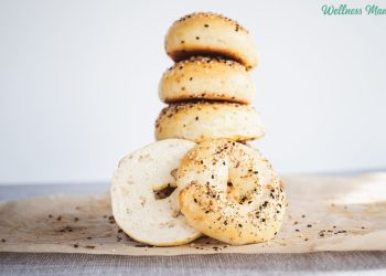 Bagels de yogur griego ricos en proteínas (¡perfectos para el desayuno!)