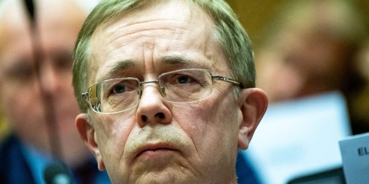 El Parlamento Europeo cancela su viaje a Ucrania después de que Kiev se enoja con el eurodiputado de extrema derecha – POLITICO